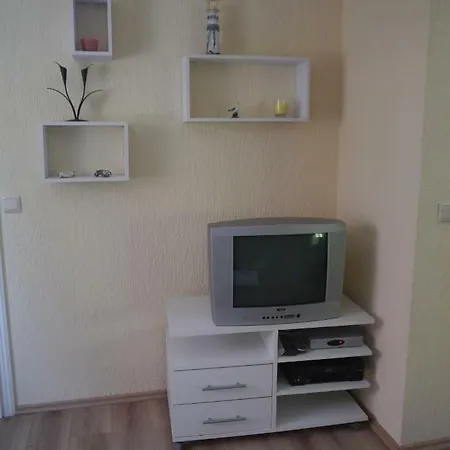 Urlaub Unter Reet Apartament Bergen Auf Rugen
