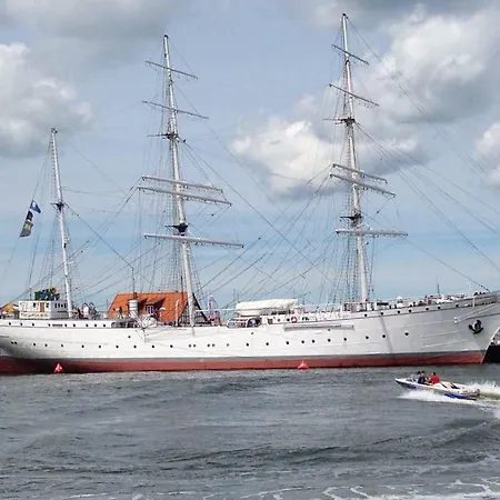 Urlaub Unter Reet Apartament Bergen Auf Rugen