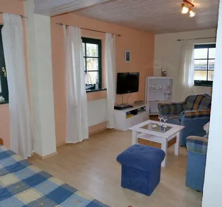 Urlaub Unter Reet Bergen Auf Rugen